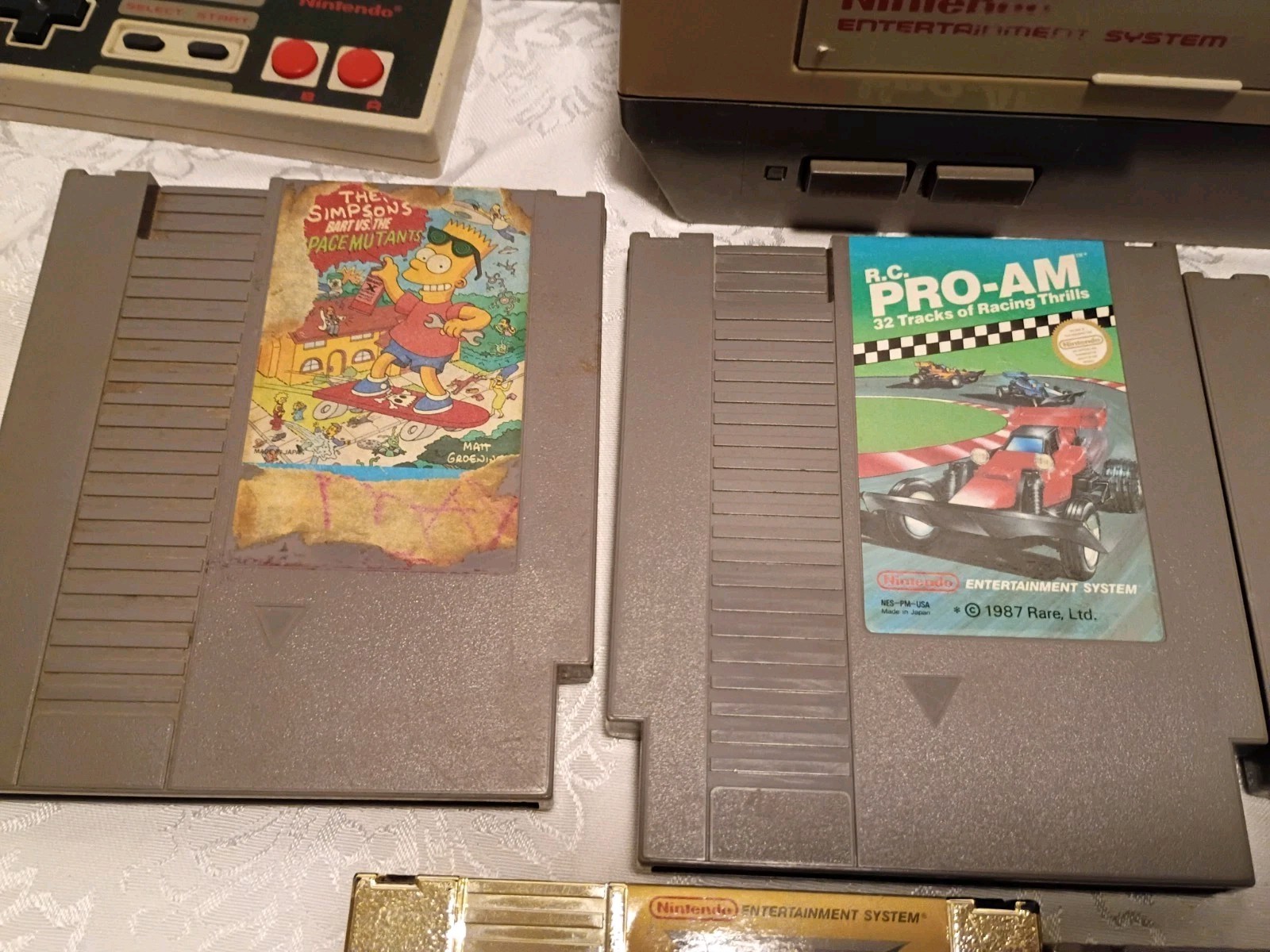 Nintendo NES Console System Bundle 7 Games