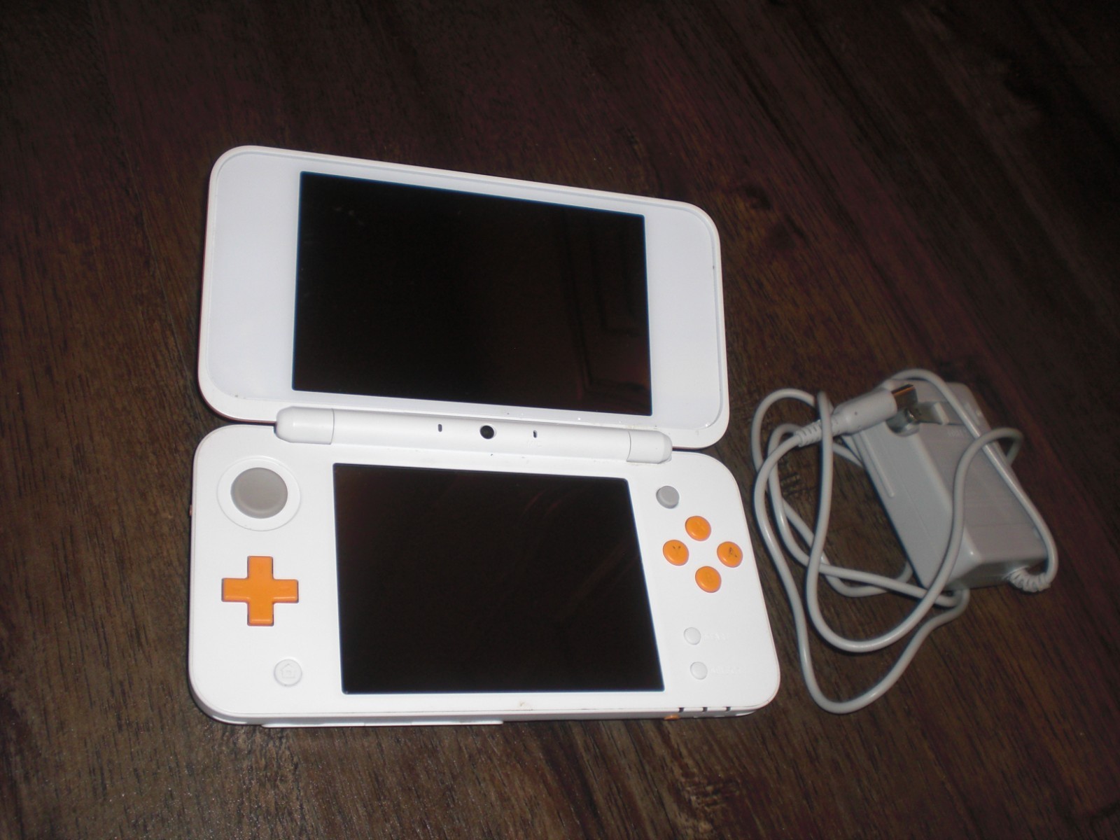 Nintendo New 2DS 3DS XL Console Orange White Play 3DS DS 2DS Games System TESTED