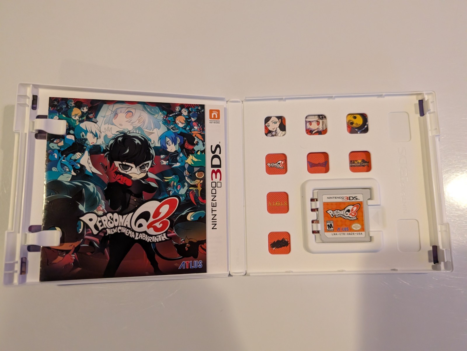 Persona Q2: New Cinema Labyrinth — Launch Edition (Nintendo 3DS, 2019)