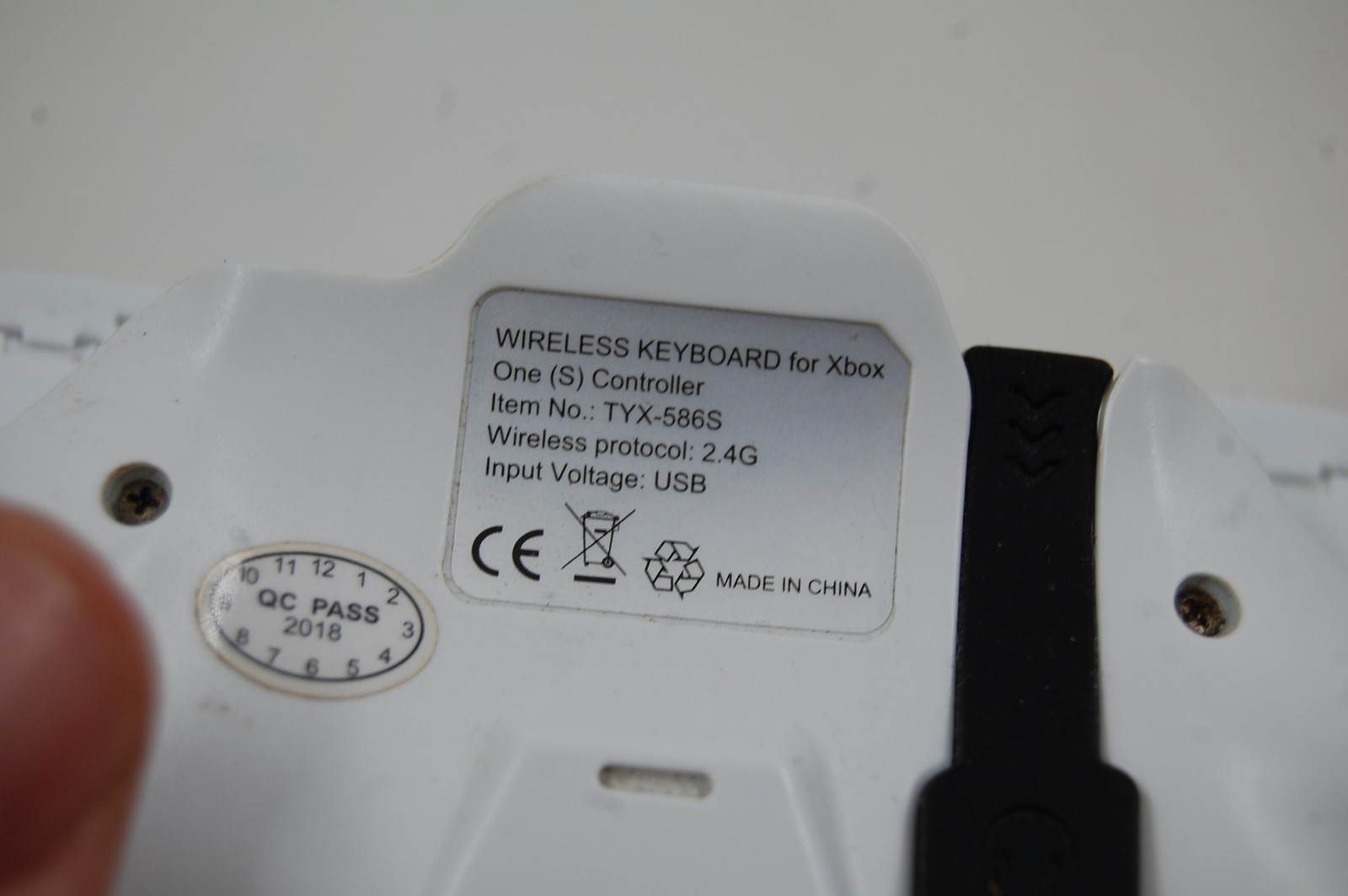 Wireless Chatpad Keyboard for Xbox One S Controller QWERTY White TYX-586S