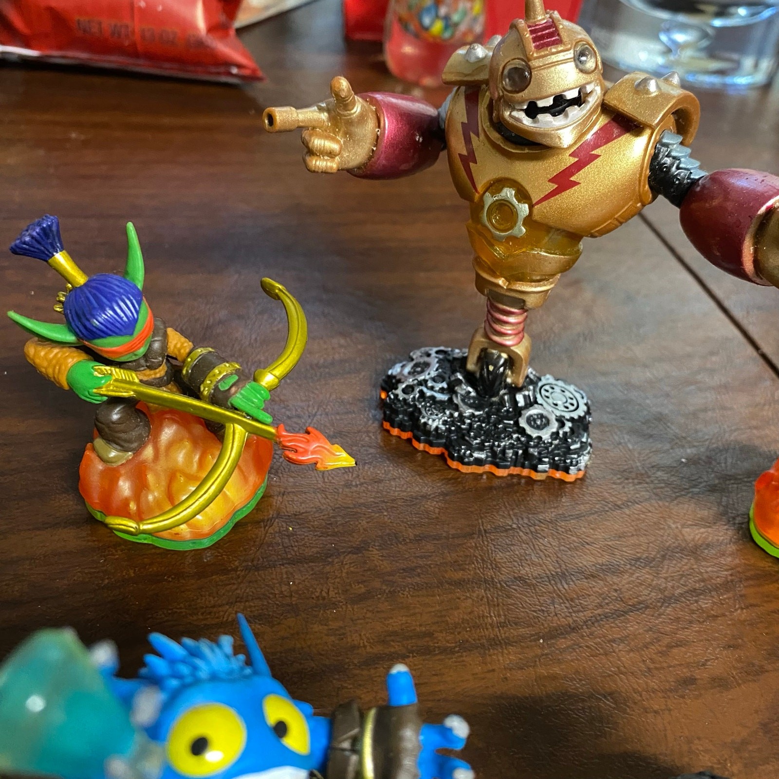 Skylanders Collection – Lot of 30 Activision Figures