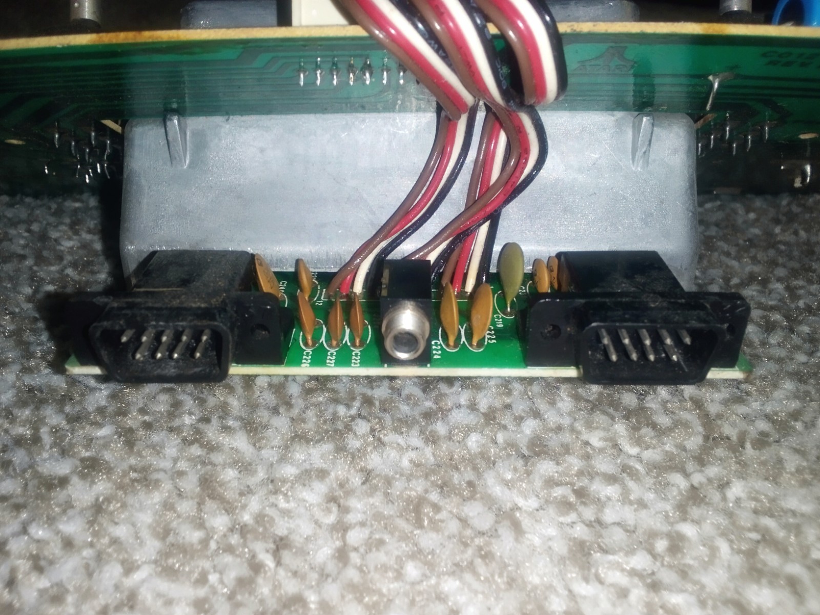 Atari 2600 6 Switch Console Board ONLY NOT WORKING AS IS See Pics READ BELOW