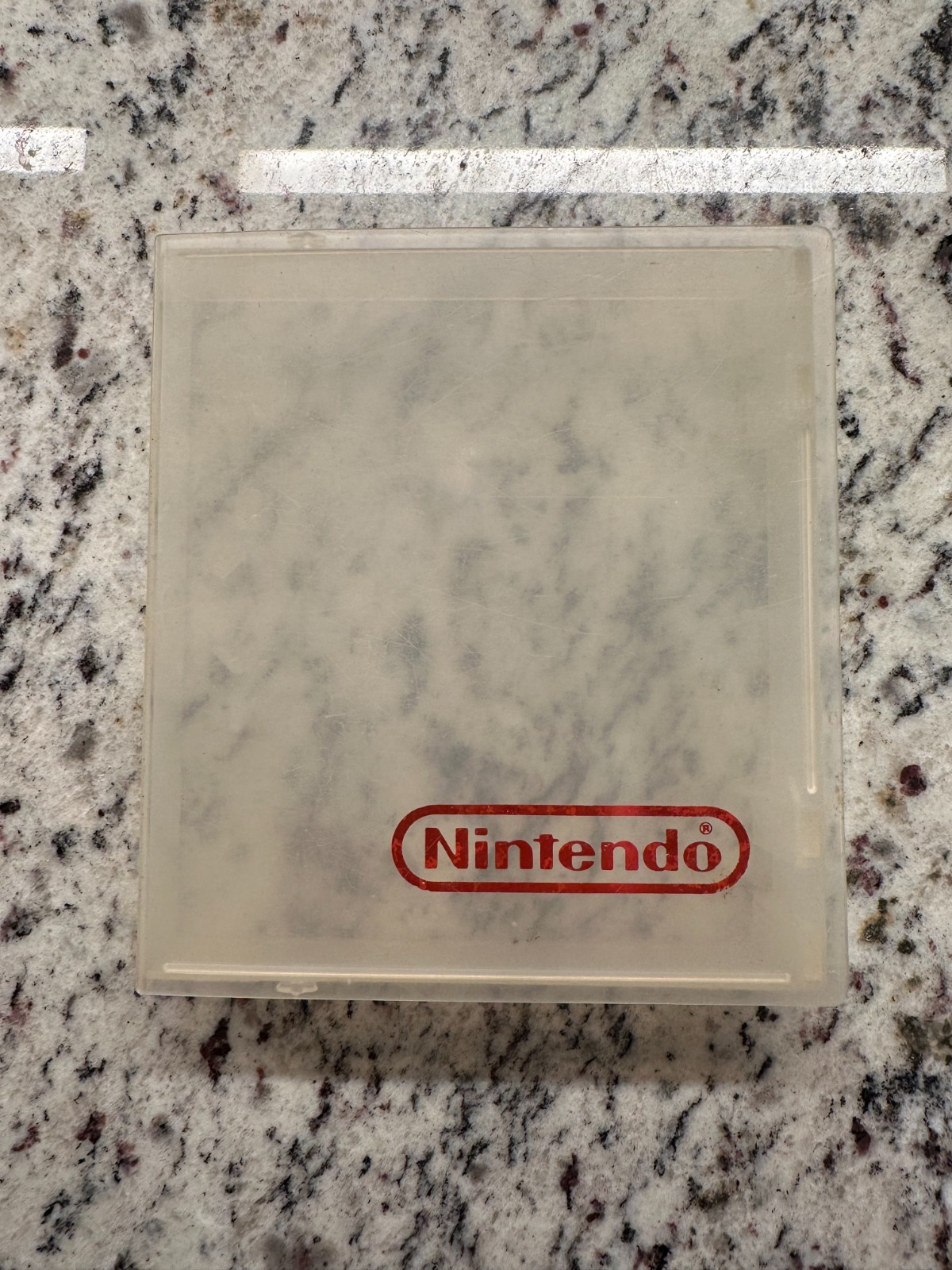 NES Nintendo Branded White Clamshell Rigid Plastic Game Case