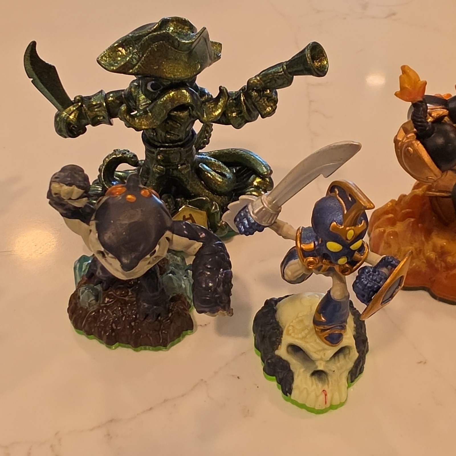 Activision Skylanders Swap Force Wii U Game Portal & Figures Swappable