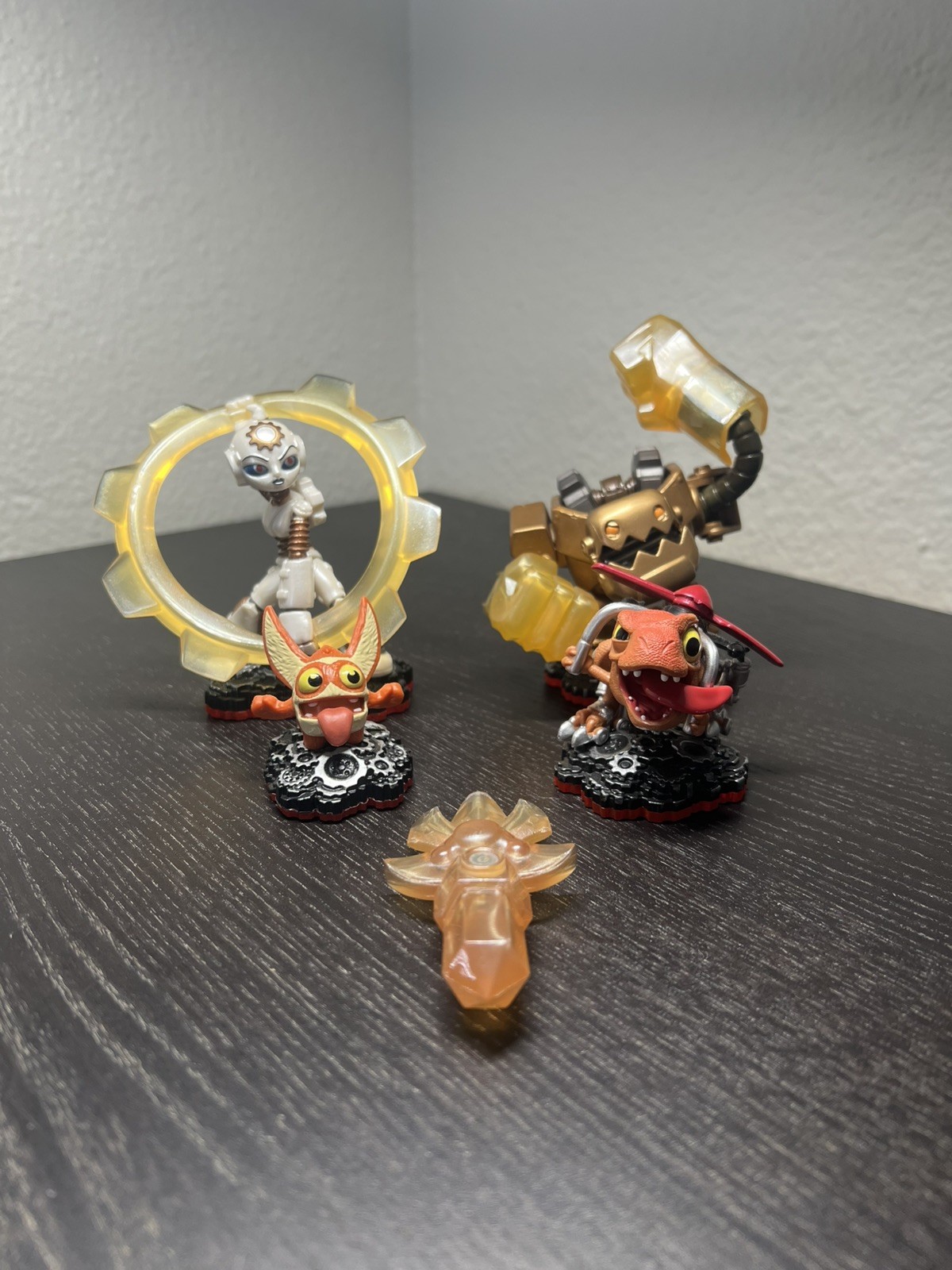 Skylanders Trap Team Tech Element: Gearshift, Jawbreaker, Tread Head & Trap