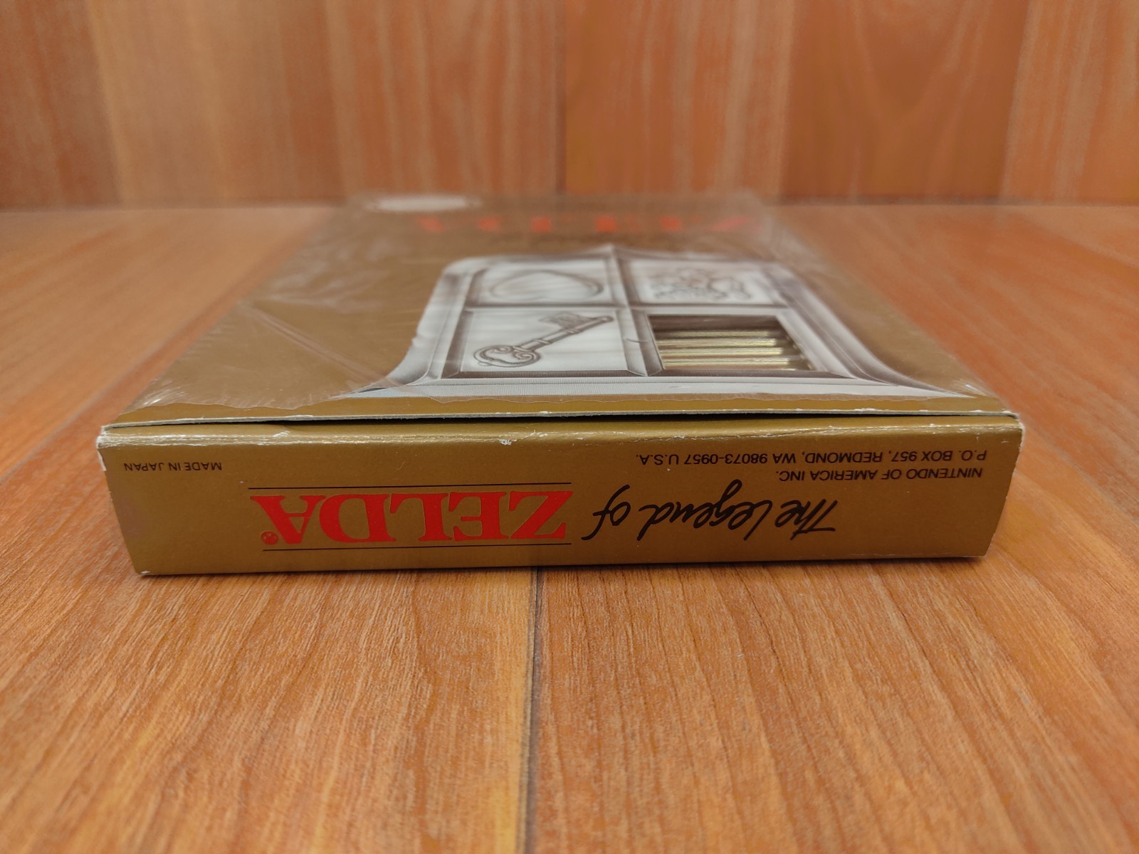 MINTY BOX CIB Legend of Zelda Oval Seal complete in nintendo nes lot Shrink Wrap