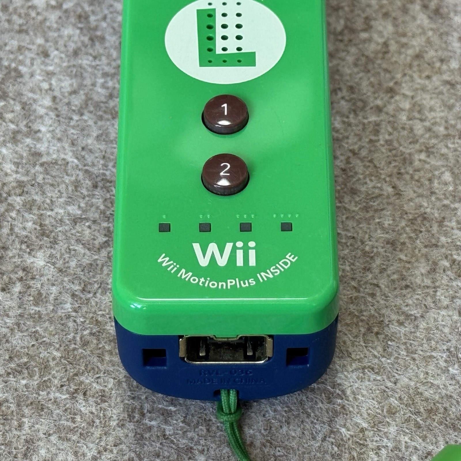 Nintendo Wii U Luigi Green Remote Plus Controller + Sleeve & Strap RVL-036