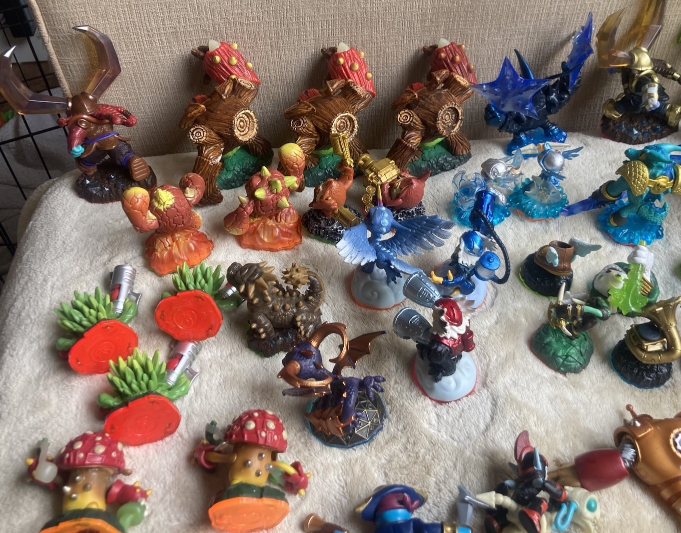 Skylanders Activision Character Action Figure Large Mixed Bundle Lot 58 Pieces