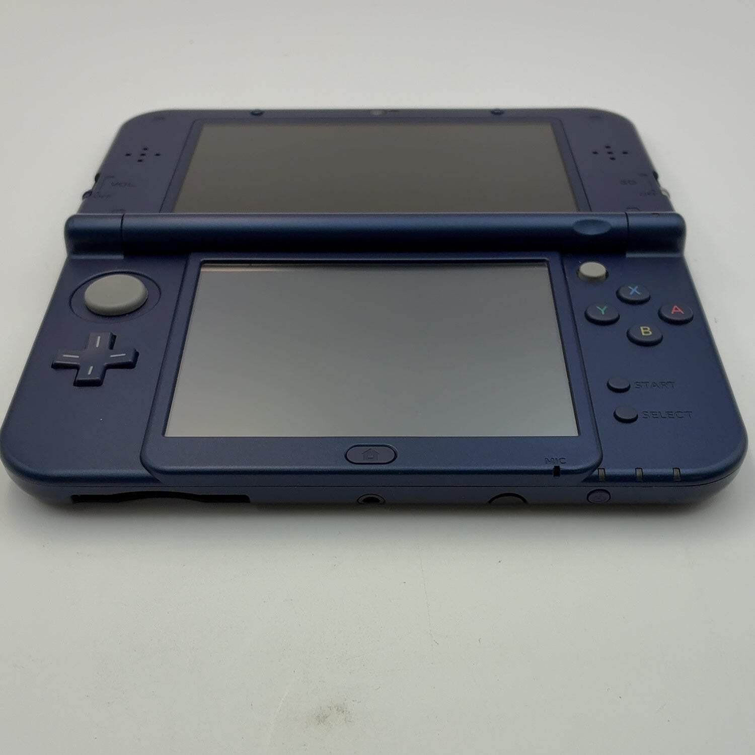 New Nintendo 3DS XL Handheld Game Console RED-001 Blue