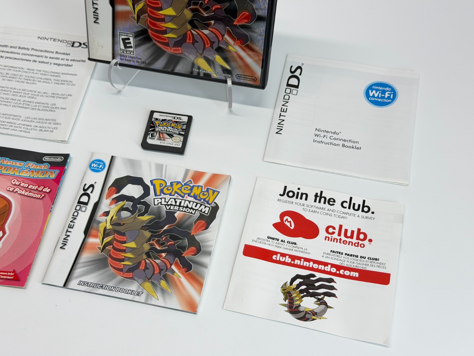 Pokemon Platinum Version (Nintendo DS) Complete w/Red Insert Authentic