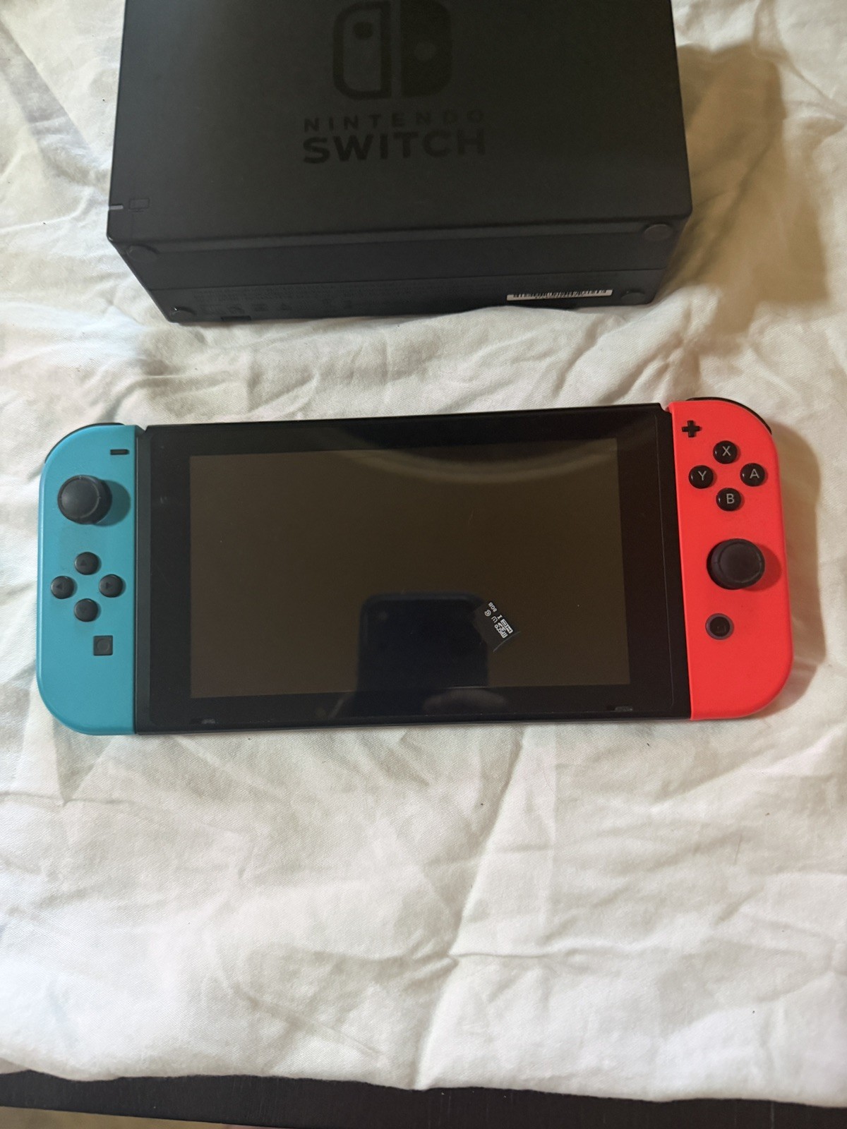 Nintendo Switch HAC-001 32GB Console Neon Red/Blue Joy-Con Dock HDMI Grip