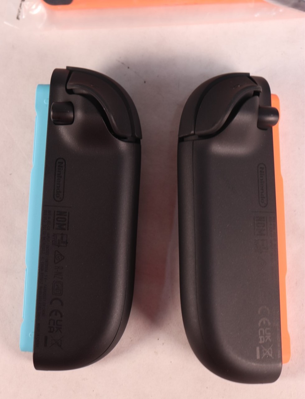 Nintendo Switch 2 Joy-Con 2 L/R Light Blue Light Red