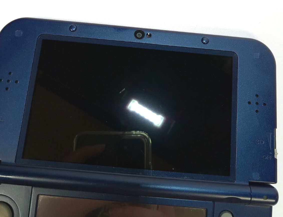 Nintendo New 3DS XL Handheld Console (Galaxy) – FOR PARTS, READ DESCRIPTION!