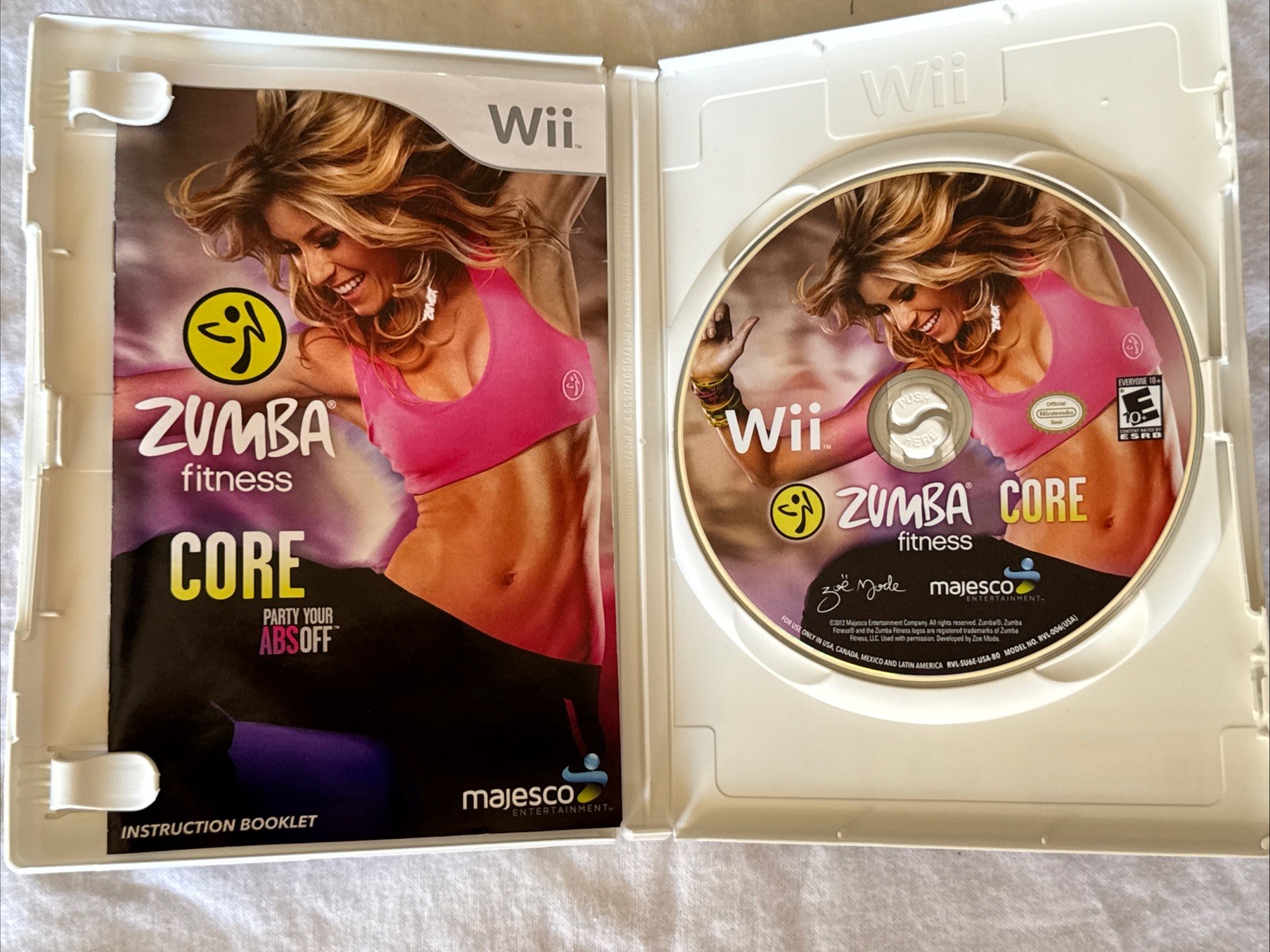 Zumba Fitness Core (Nintendo Wii, 2012)