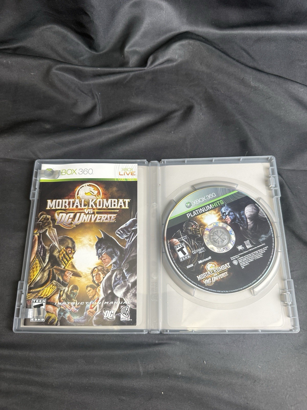 Mortal Kombat vs. DC Universe (Xbox 360, 2008) Complete CIB