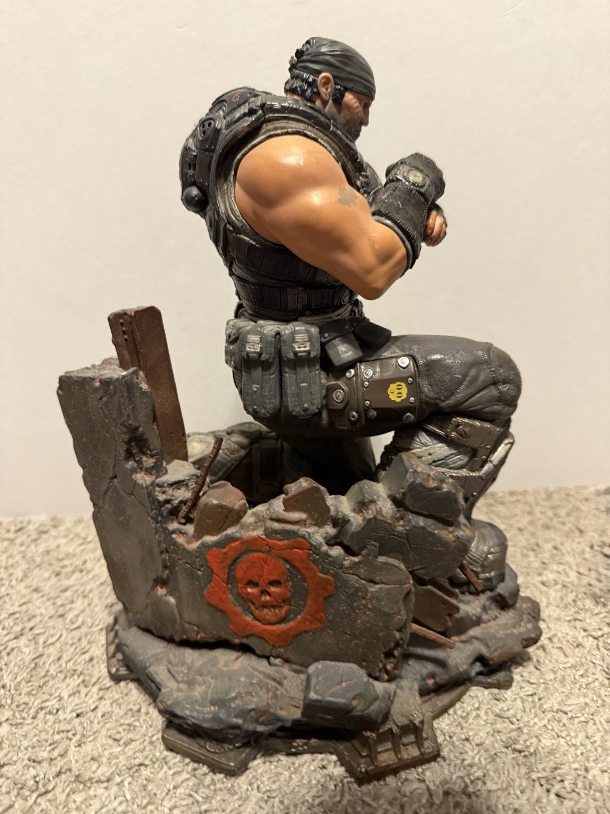 Gears of War 3 Marcus Fenix Collectors Figure Statue MISSING RIFLE