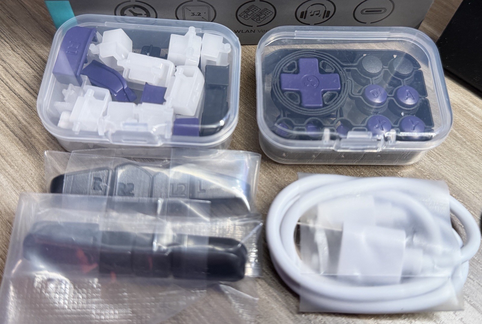 Custom TrimUI Brick Hammer w/ Better Buttons Mod, Purple Buttons 512GB + Extras
