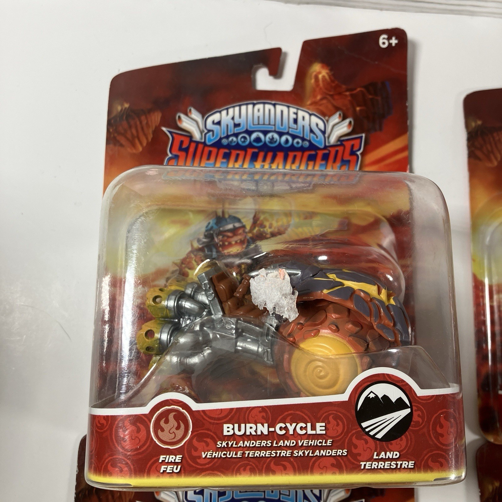 2015 Skylander Superchargers Figure Activision: Burn-Cycle Land Vehicle 6x