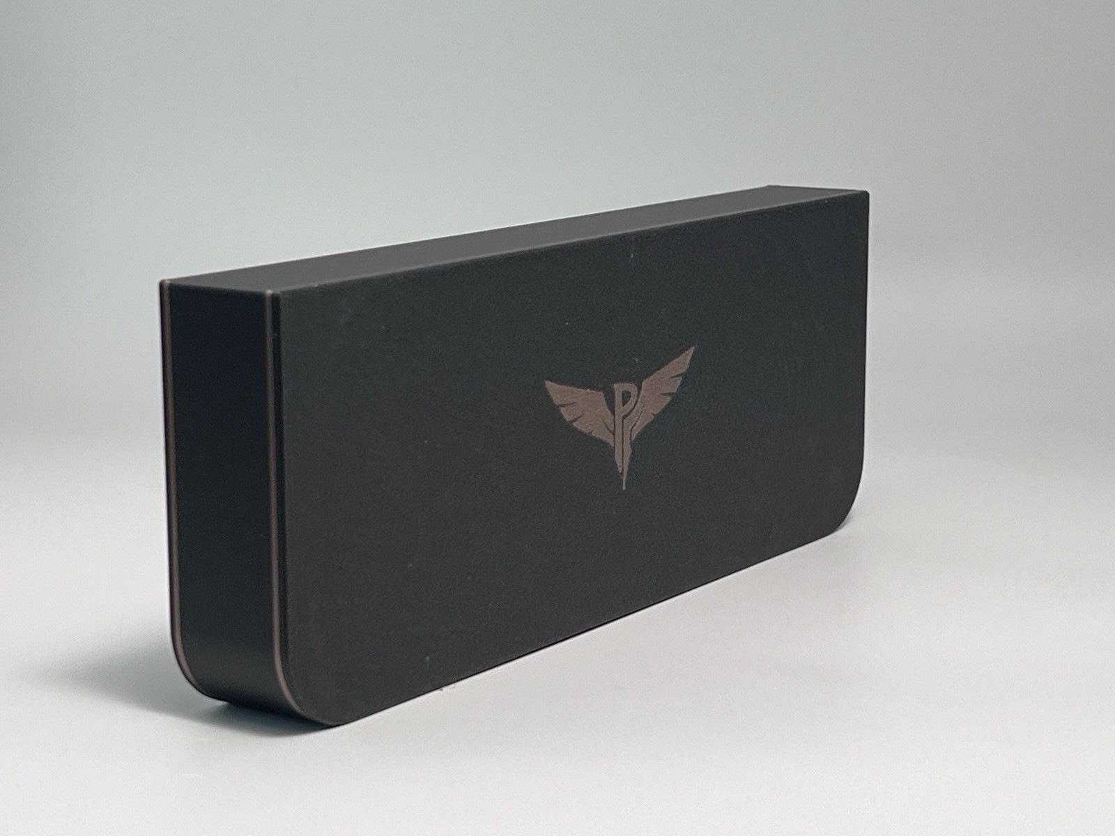 Collector Display Stand for New Nintendo 3DS XL Gold Inlay Core Series