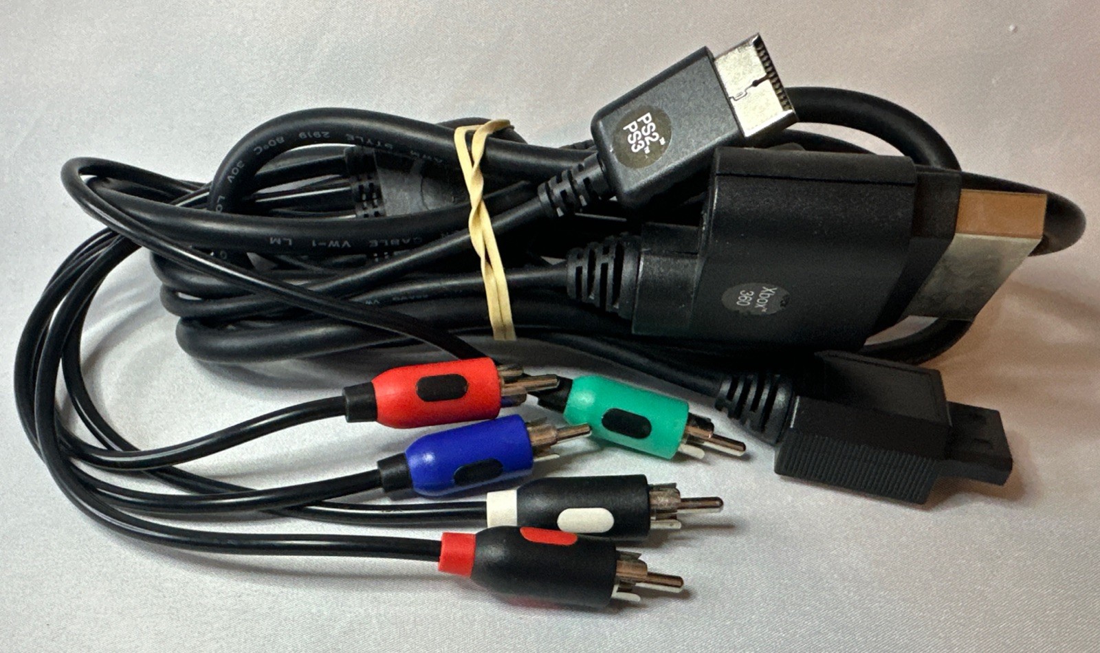 Gigaware Universal Gaming Component Cable – Wii + PS2 + PS3 + Xbox 360