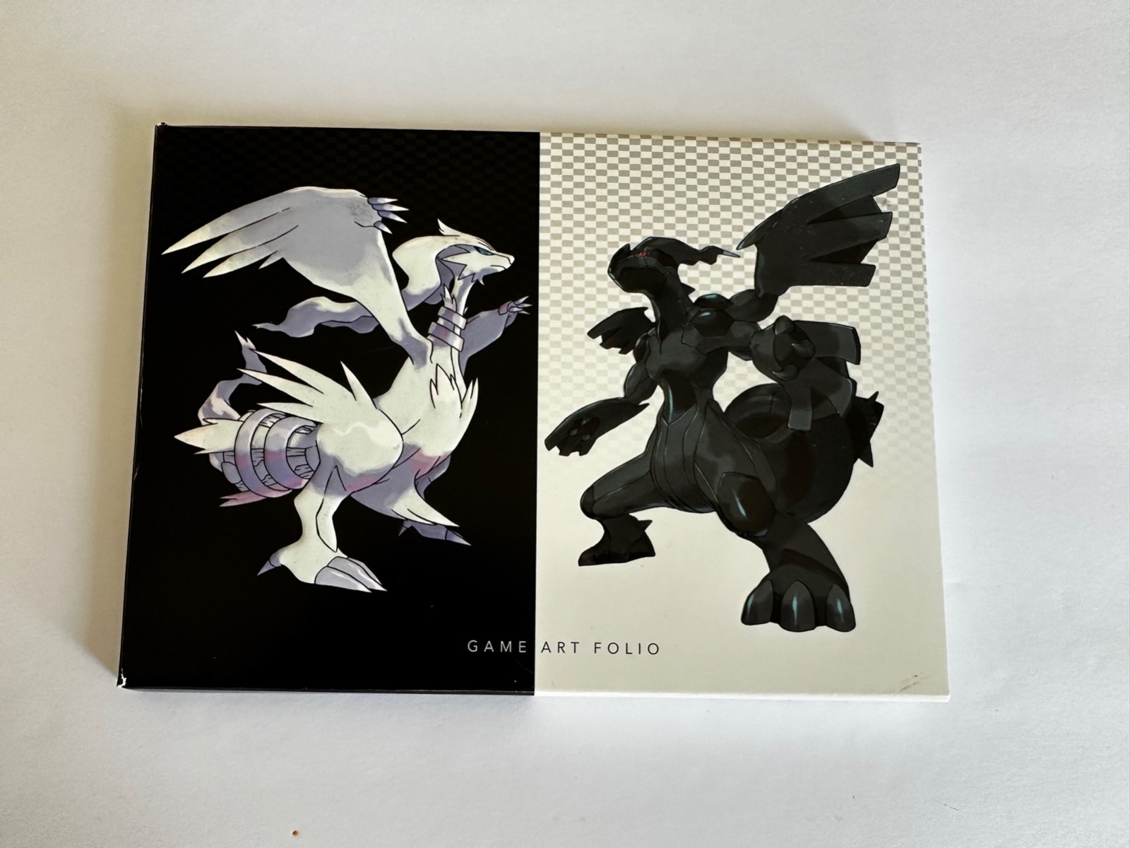 Nintendo Pokemon Black and White Game Art Folio card set