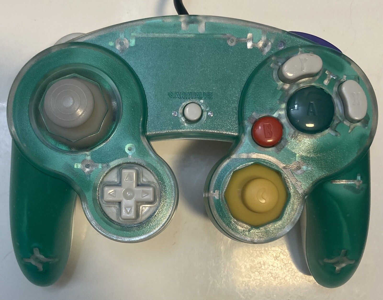 Nintendo GameCube Controller – Conductive WHITE (glow in the dark)