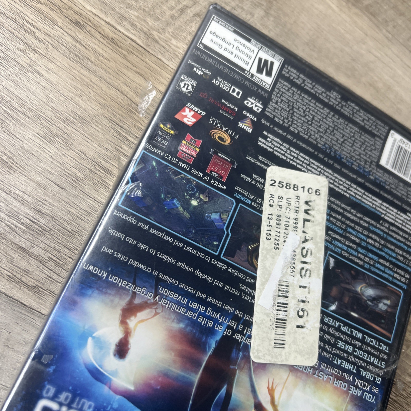 XCOM: Enemy Unknown – PC – With Story Book and Poster – Untested