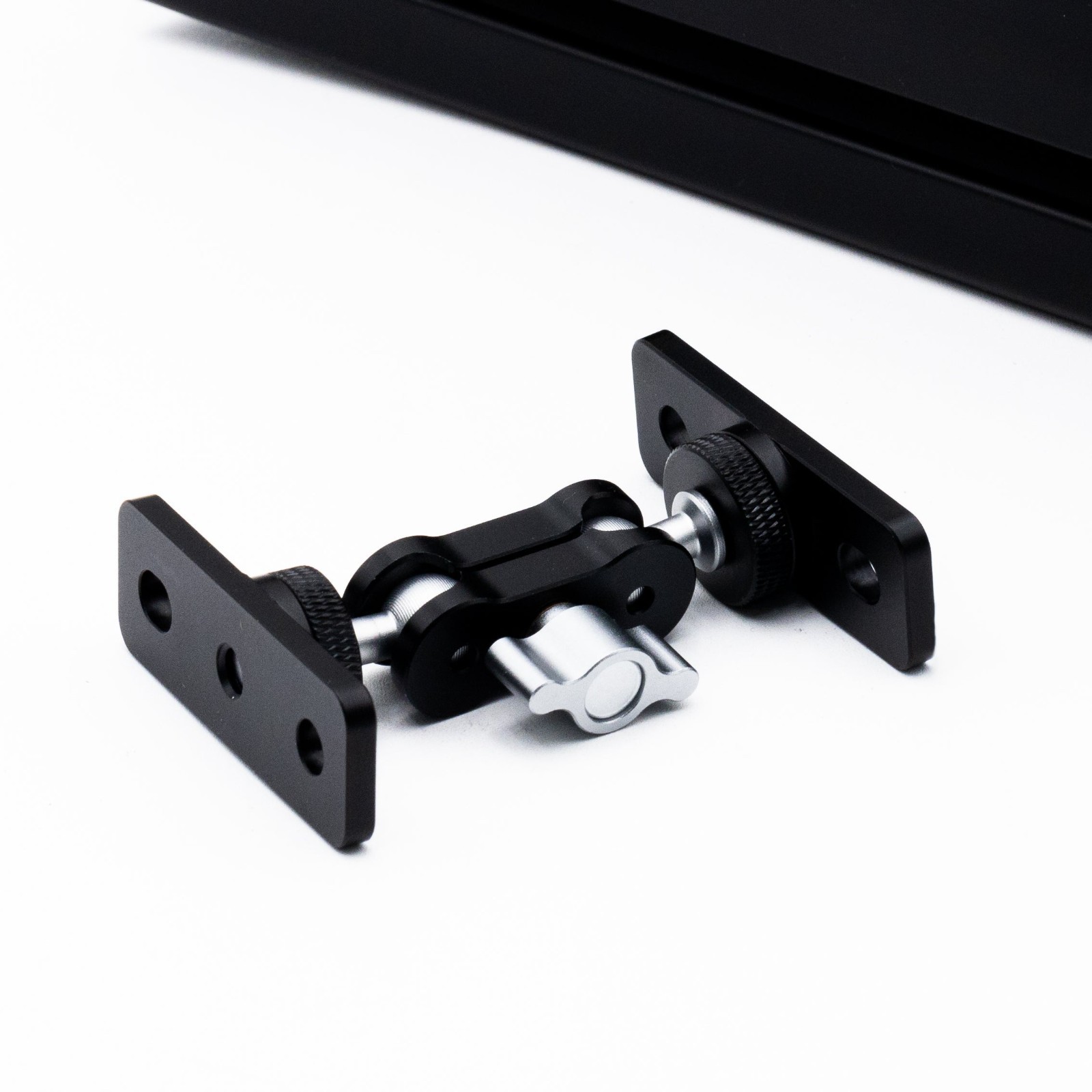 SIMPUSH Racelogic Mount