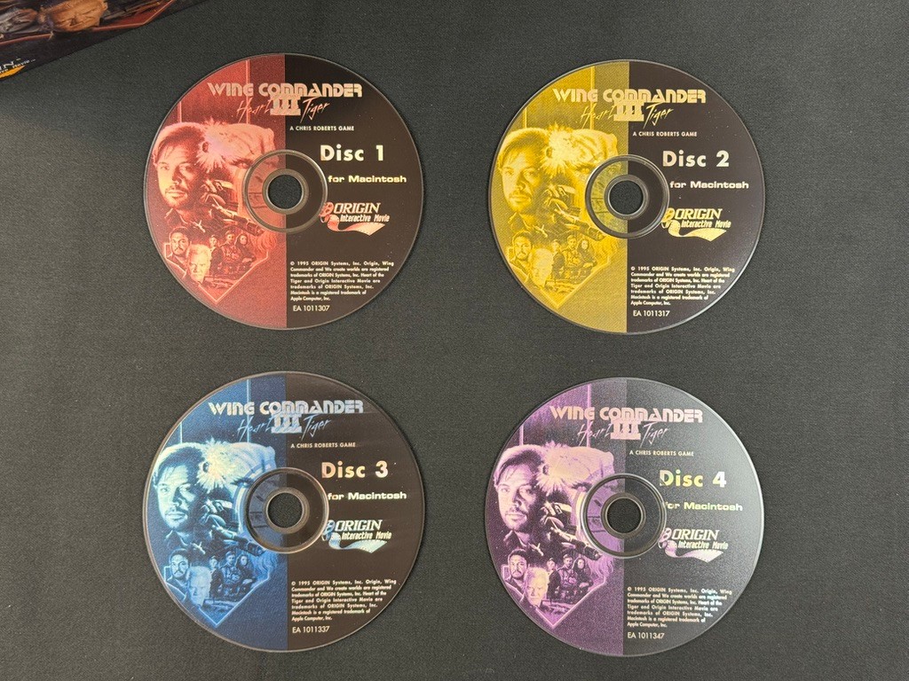 Wing Commander III: Heart of the Tiger ~ Macintosh 1995 ~ all discs with manual