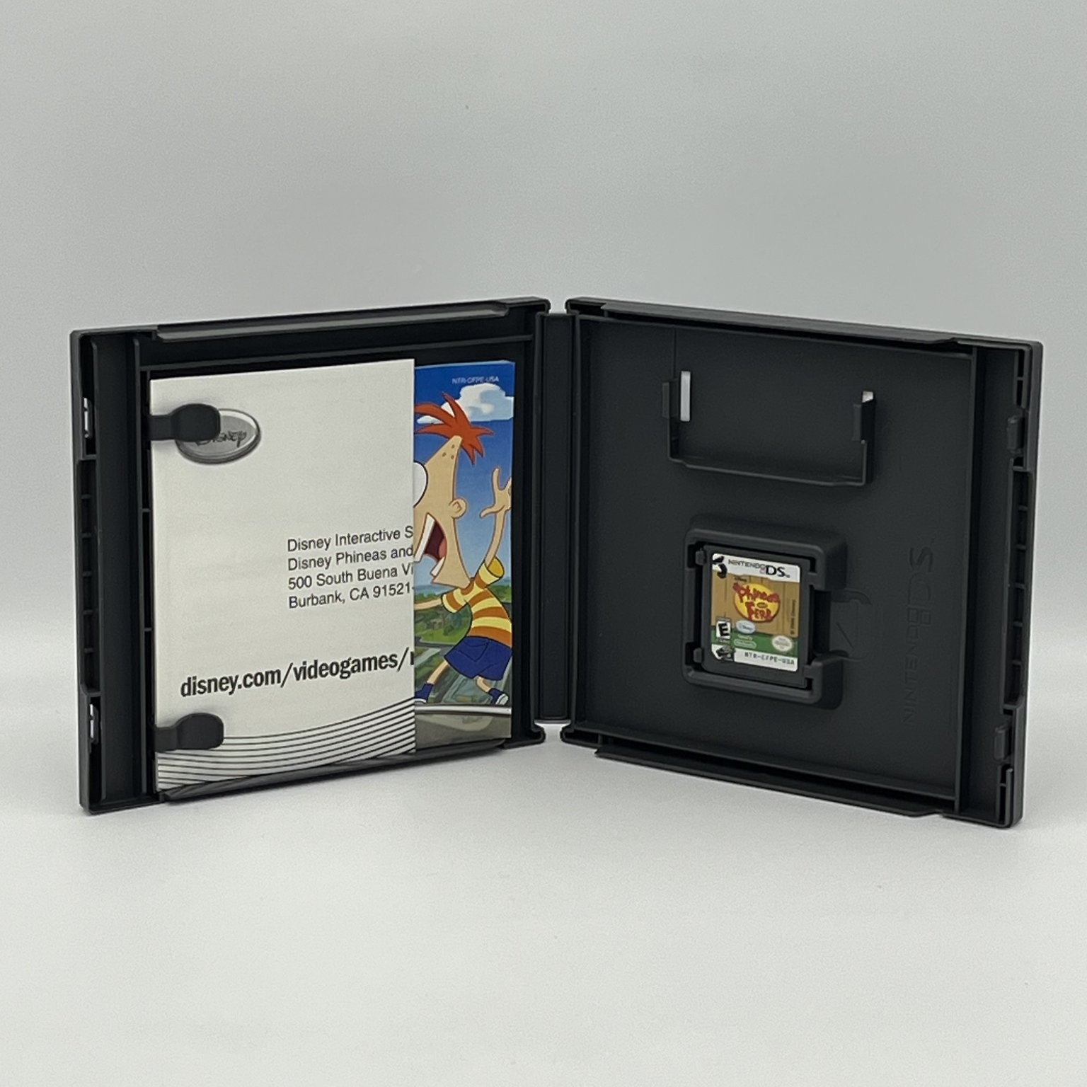 Phineas and Ferb Nintendo DS Video Game Agent P Gadgets Multiplayer