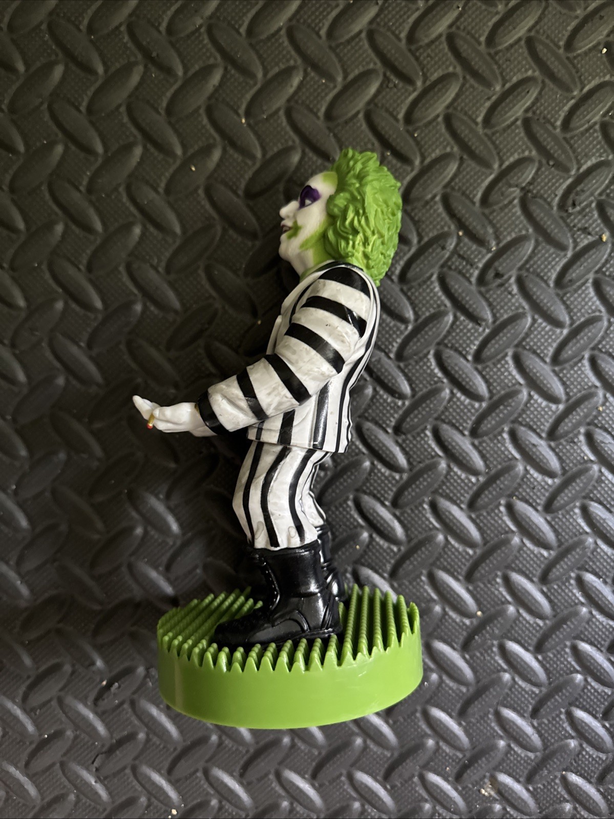 Warner Bros Beetlejuice Cable Guys Phone & Controller Holder, Device Stand NEW
