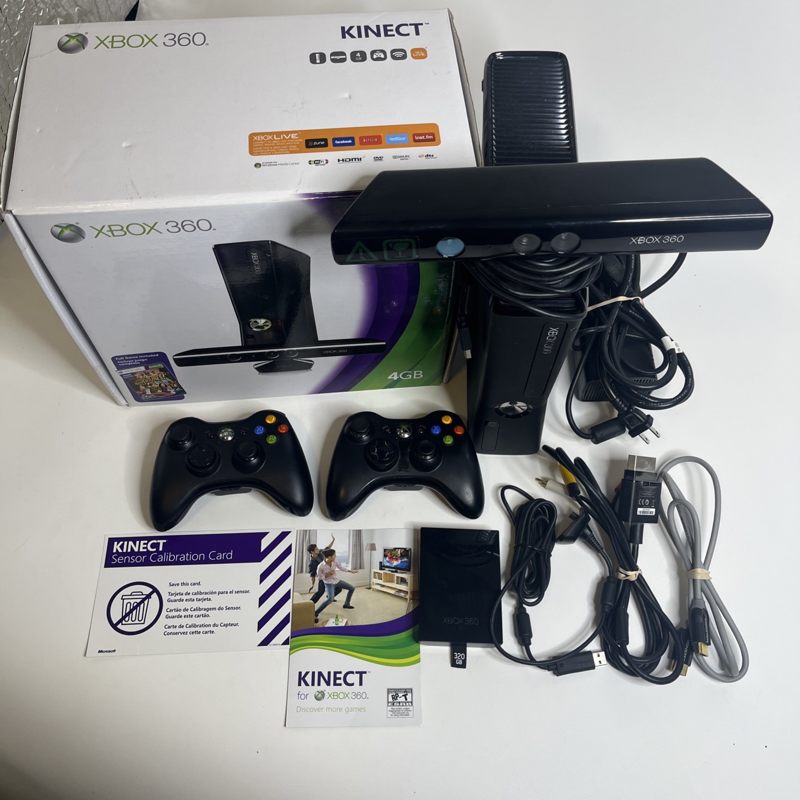Microsoft Xbox 360 S Kinect Bundle 320GB HDD Console Box Controllers