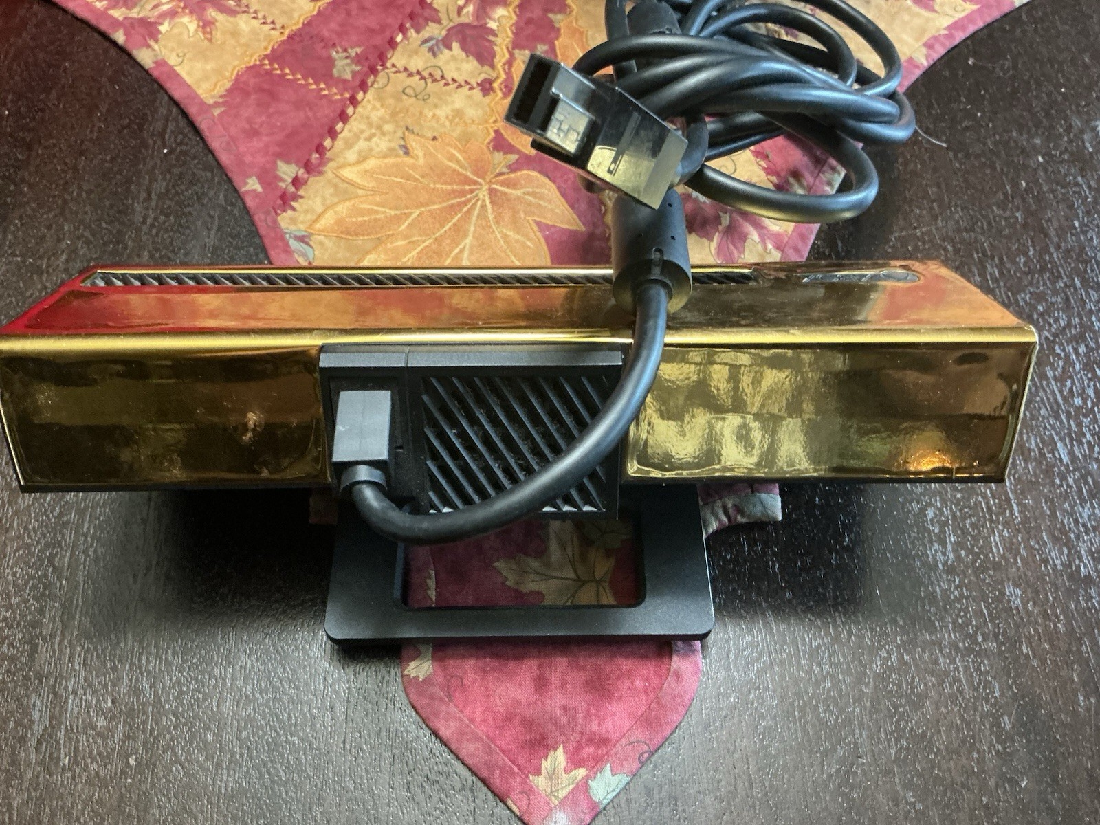 Kinect Motion Sensor For Xbox One Gold Color Untested
