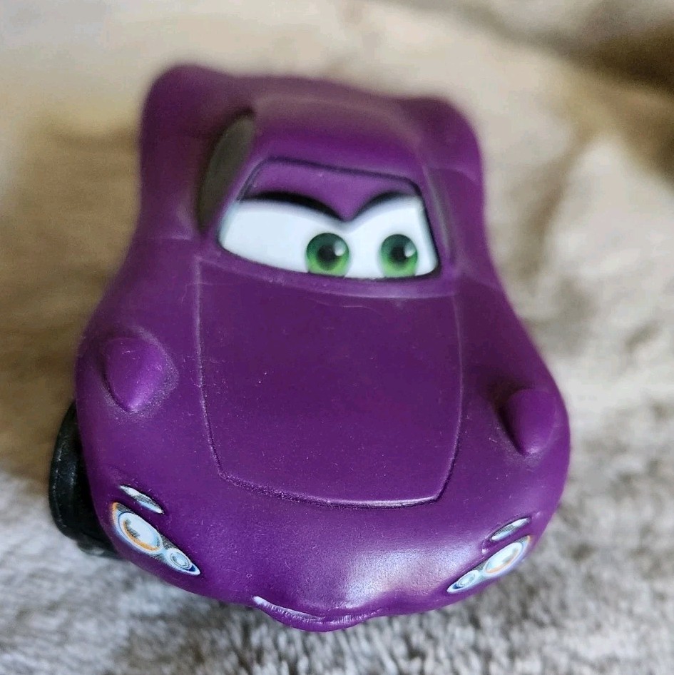 DISNEY INFINITY Lightning McQueen/Holley/Mater Figure Lot of 3 & Crystal W/cards