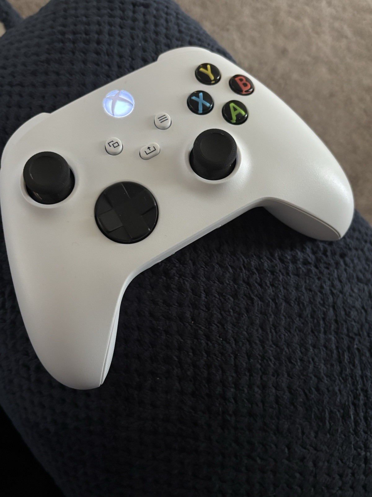 Microsoft Xbox Series S White Console Wi-Fi Capability with Wireless Controller