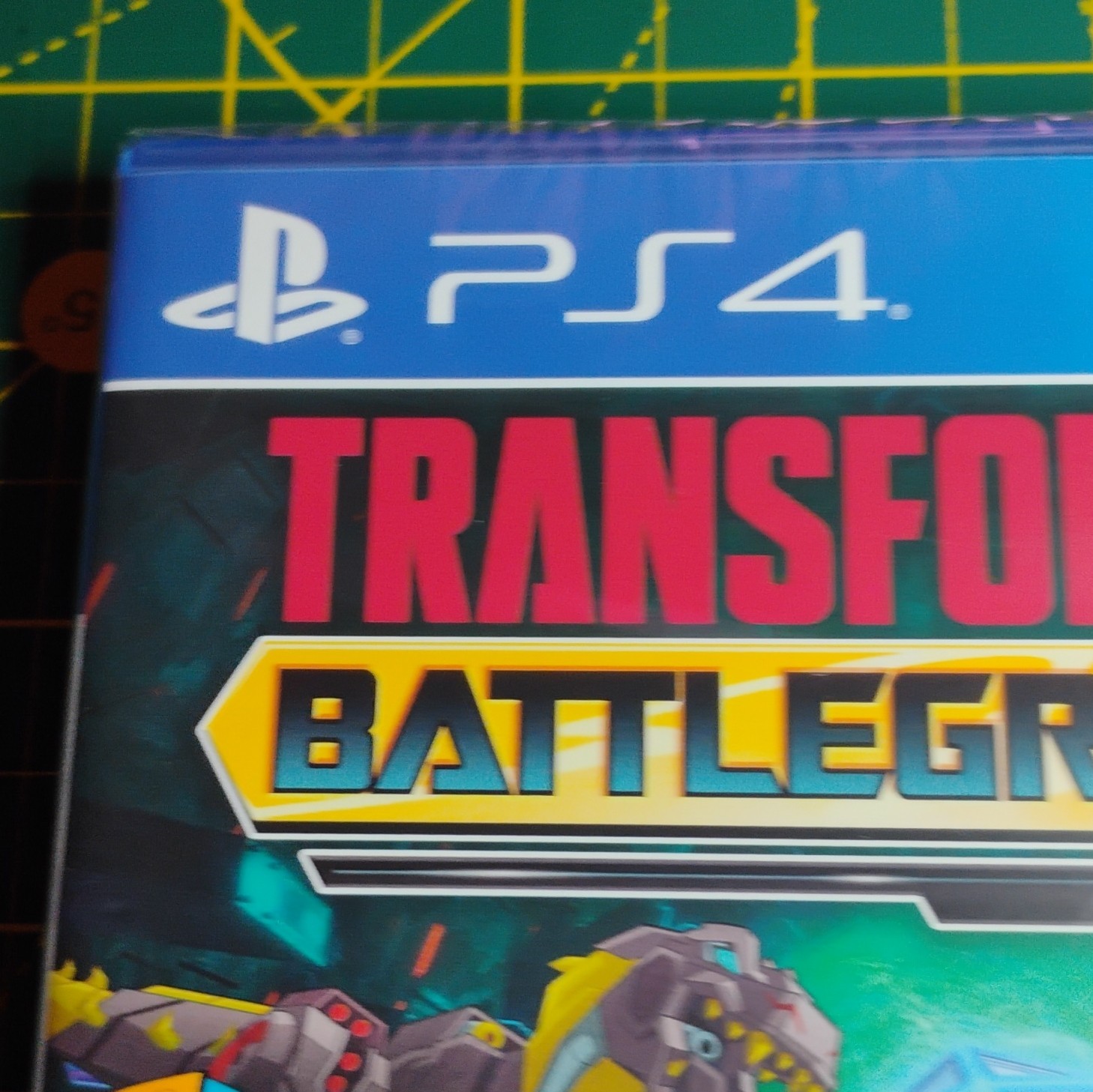Outright Games Transformers: Battlegrounds (PS4, PAL, 2020) PEGI 7, Multiplayer