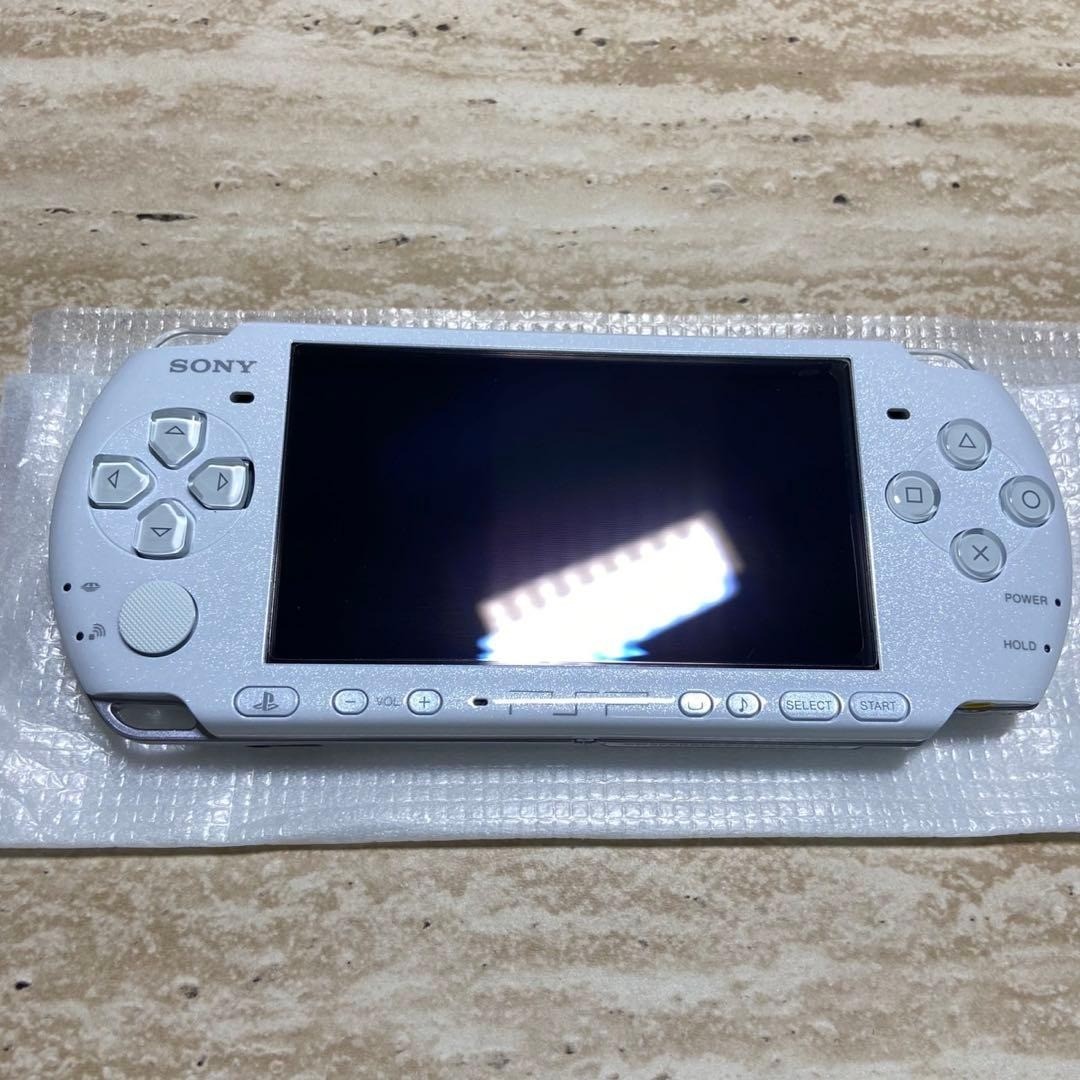 Sony PSP 3000 Pearl White Complete in Box Excellent Condition 7088