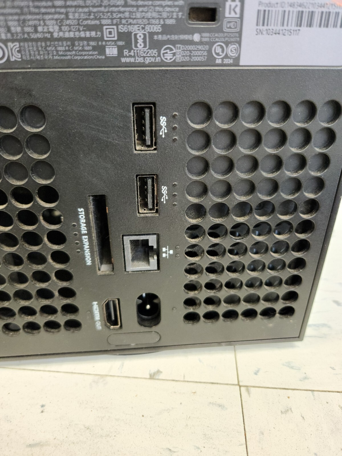 Microsoft Xbox Series X 1TB Video Game Console – Black (( HDMI issue ))