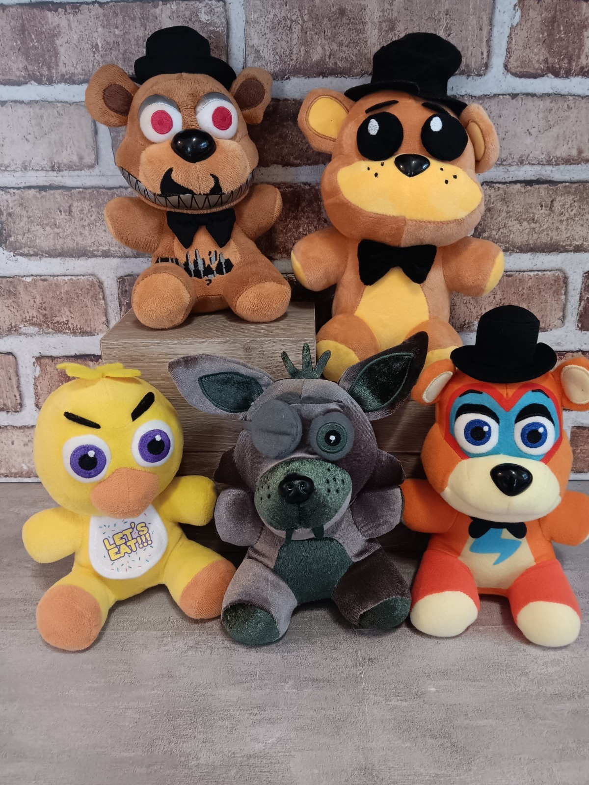 Five Nights at Freddy’s Plush Doll Lot of 5 Plushies Stuffed Toy Collectibles