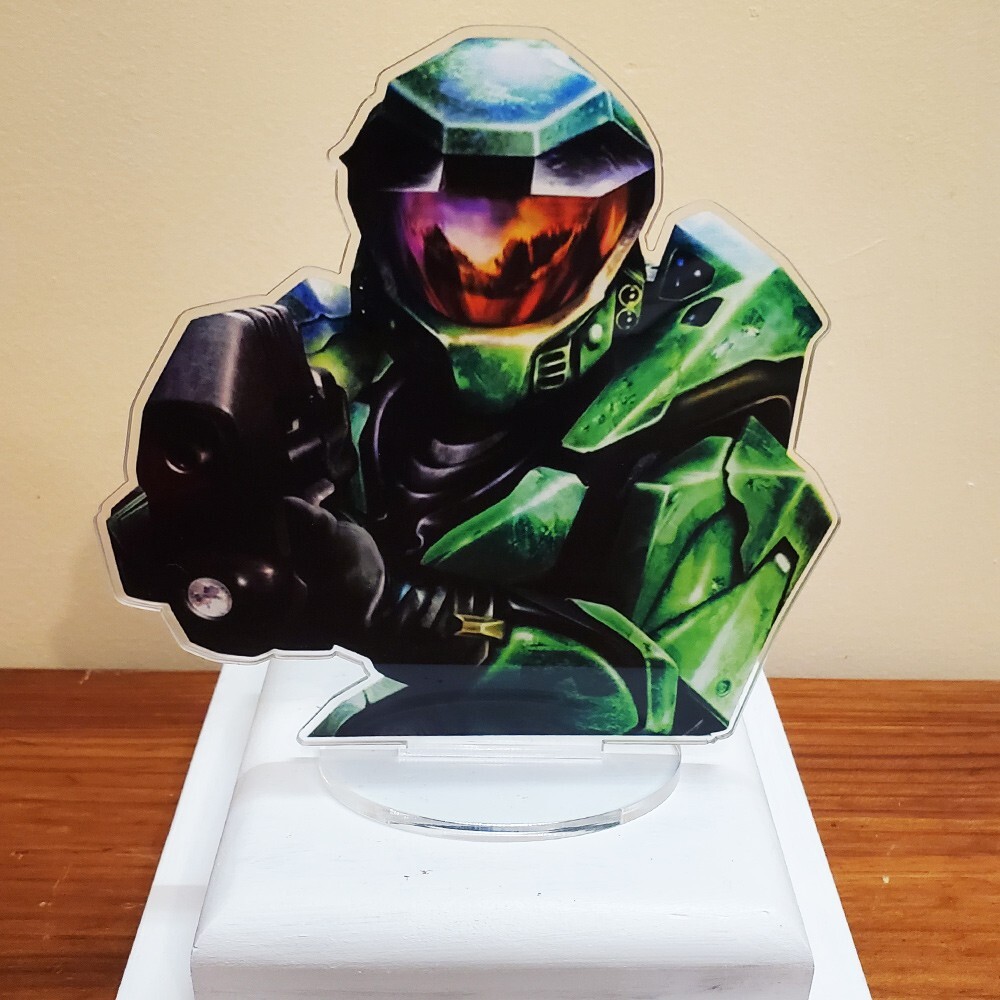 Master Chief acrylic standee 6×6 inches Halo display game room gift xbox retro