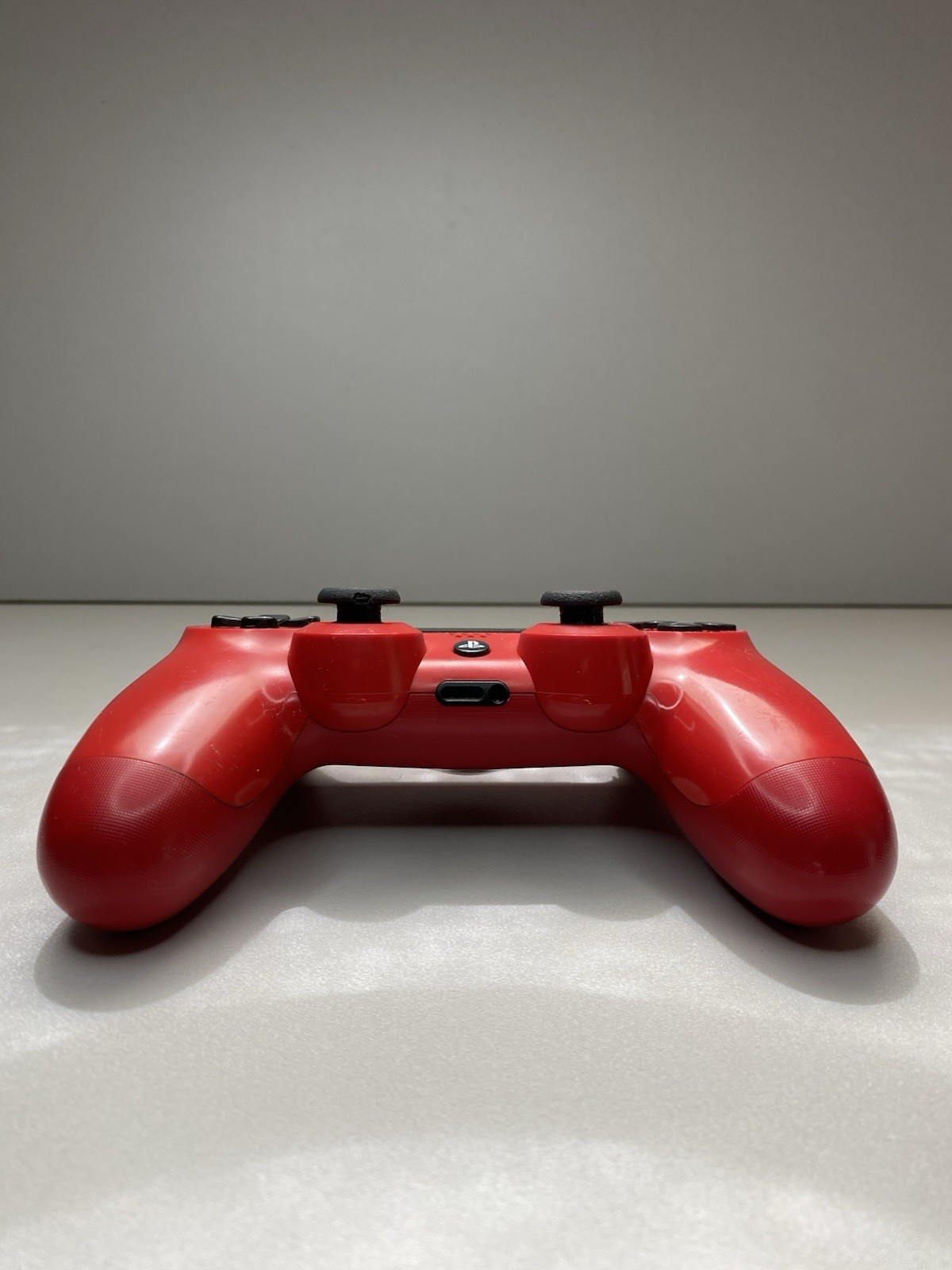 Sony DualShock 4 Wireless Controller Playstation 4 Magma Red (CUH-ZCT2U) VG1