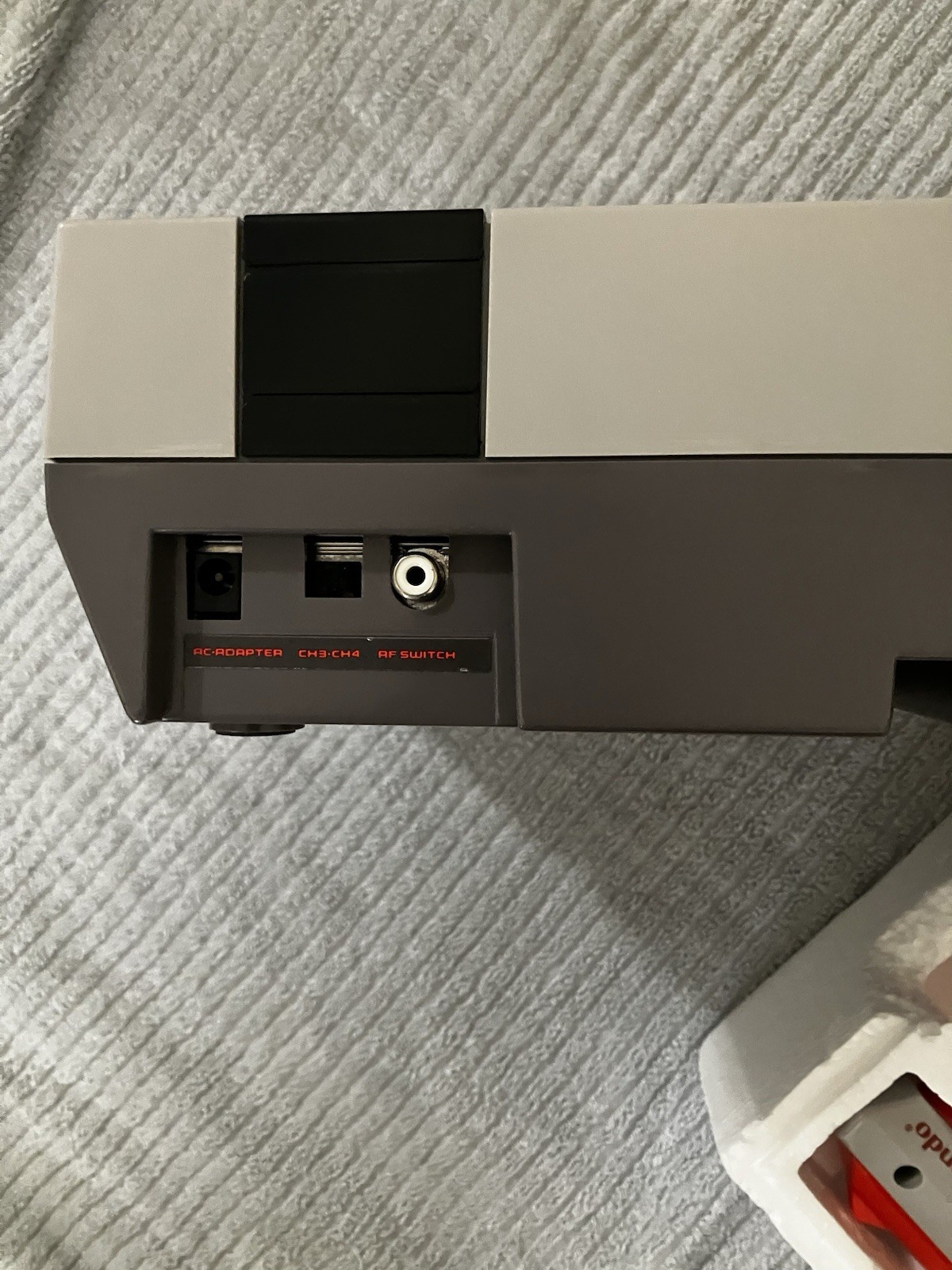 VTG Nintendo Original NES 001 Console Action Set Open Box Mint Conition