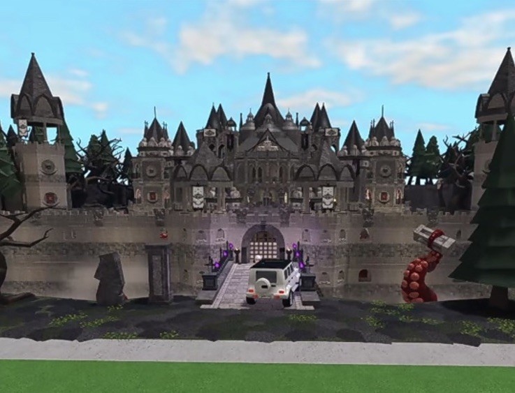 Roblox Bloxburg In-game Build Castle and Mansion Builds Collection