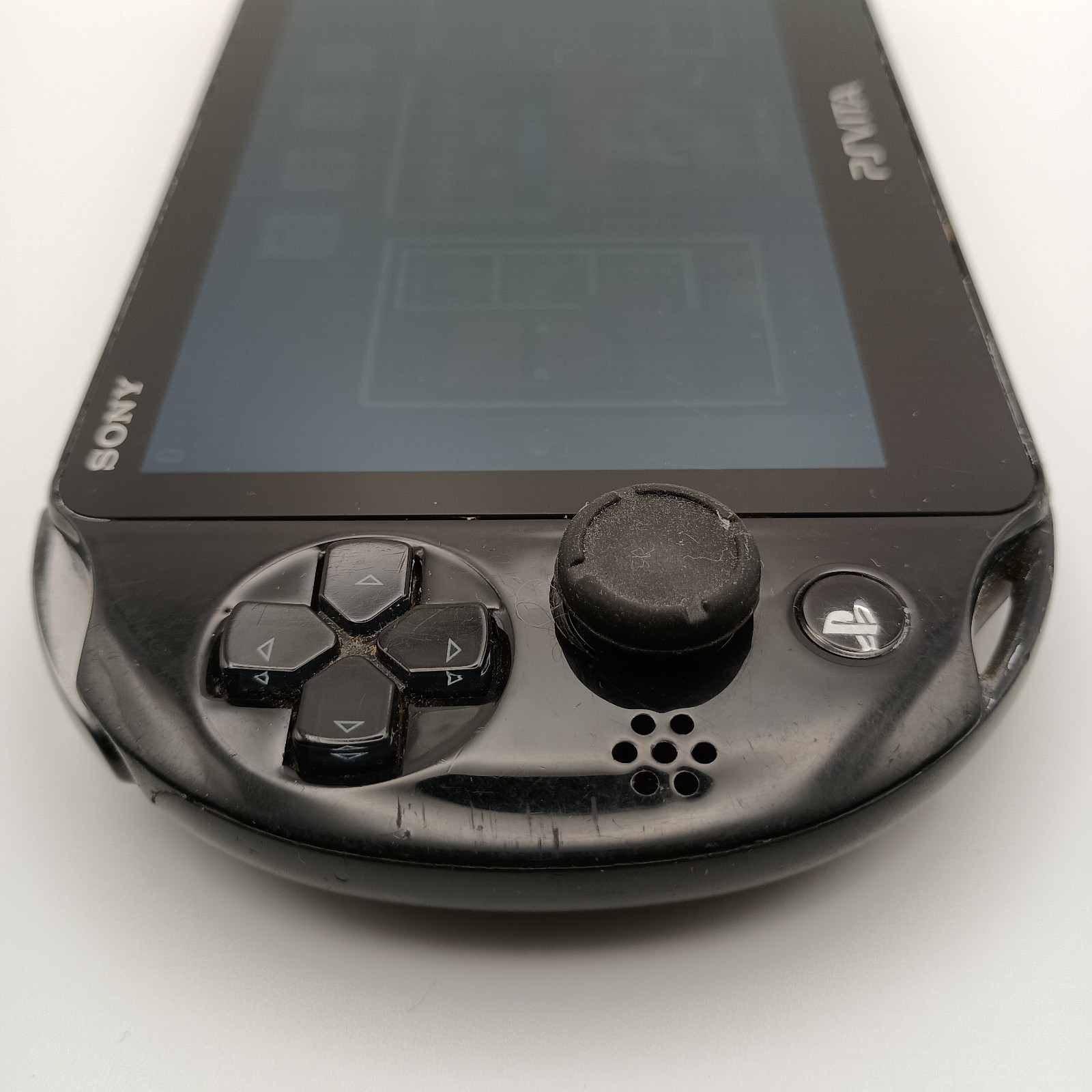 Sony PS Vita Black PCH-2000 Tested Working + Original 16GB Memory Card Minecraft