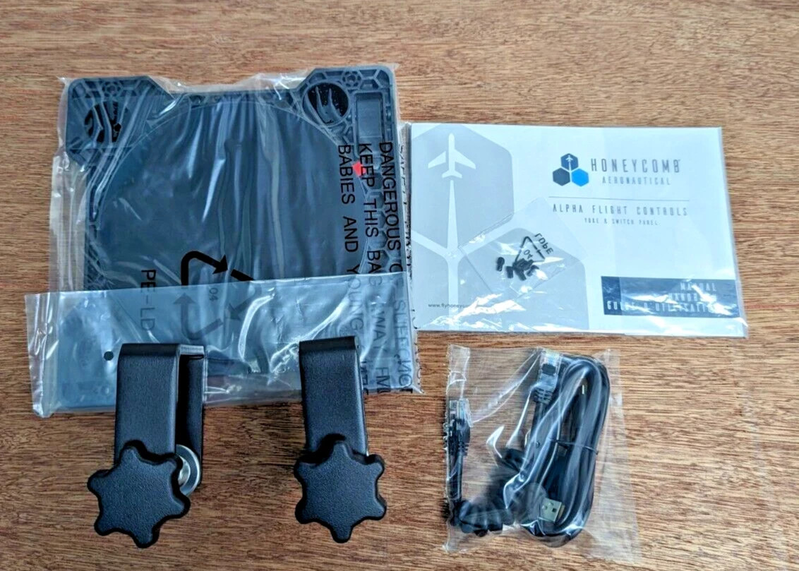 Honeycomb Aeronautical Alpha Flight Controls Yoke & Switch Panel