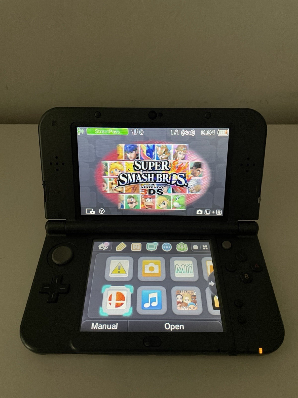 Nintendo 3DS XL Black Console tested w/ charger + 2 Games
