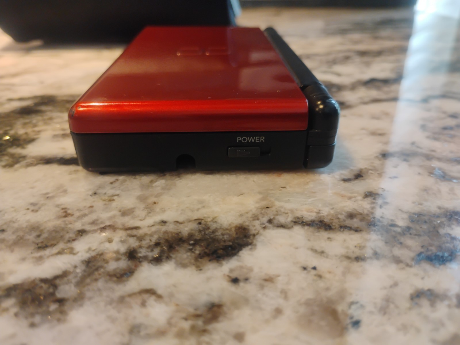 Nintendo DS Lite Bundle – Crimson/Black – Tested And Working