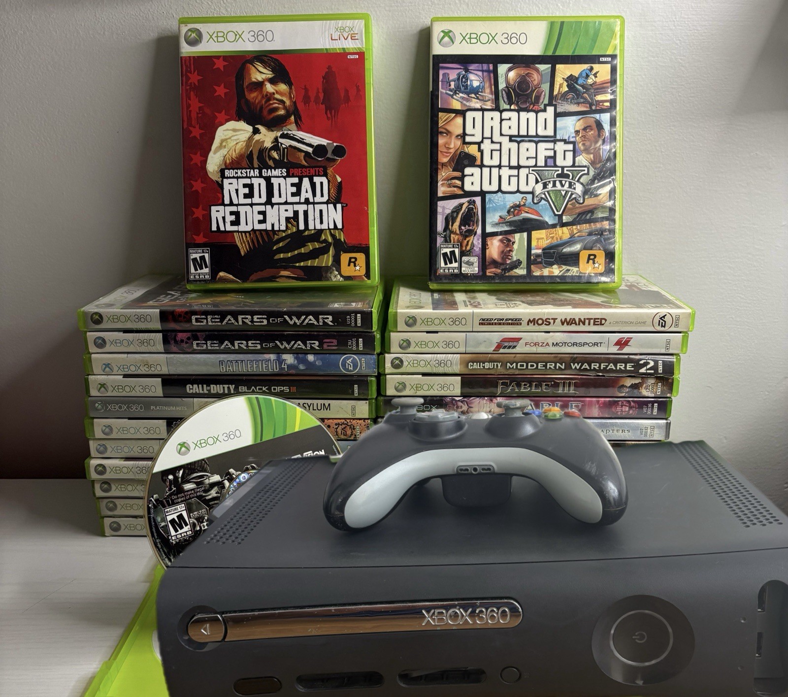 Xbox 360 Elite 120GB Bundle With 26 Games GTA V Red Dead Halo Gears Tested Works