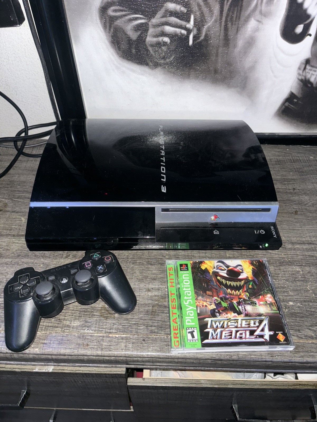 Sony PlayStation 3 60GB Piano Console Black Backwards Compatible. with 11 games