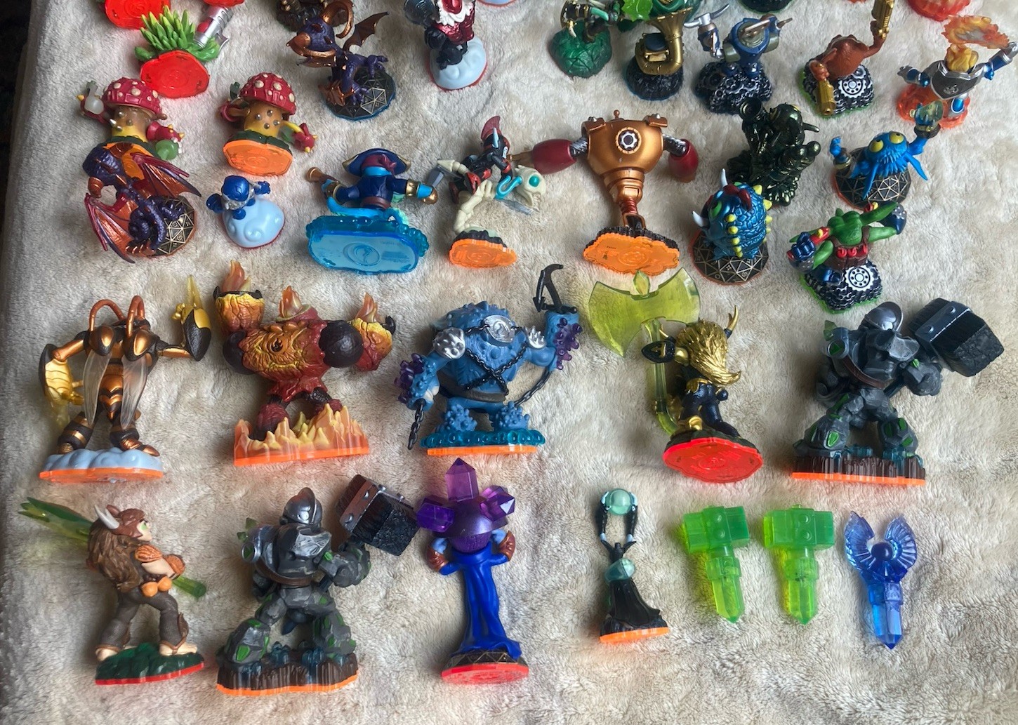 Skylanders Activision Character Action Figure Large Mixed Bundle Lot 58 Pieces